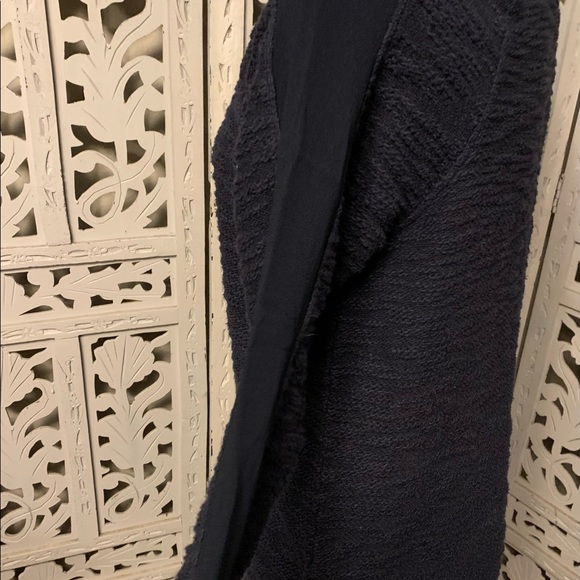 SAKS FIFTH AVENUE DARLING DARK NAVY BLUE TEXTURED LONG SLEEVE SWEATER TOP - Picture 7 of 9